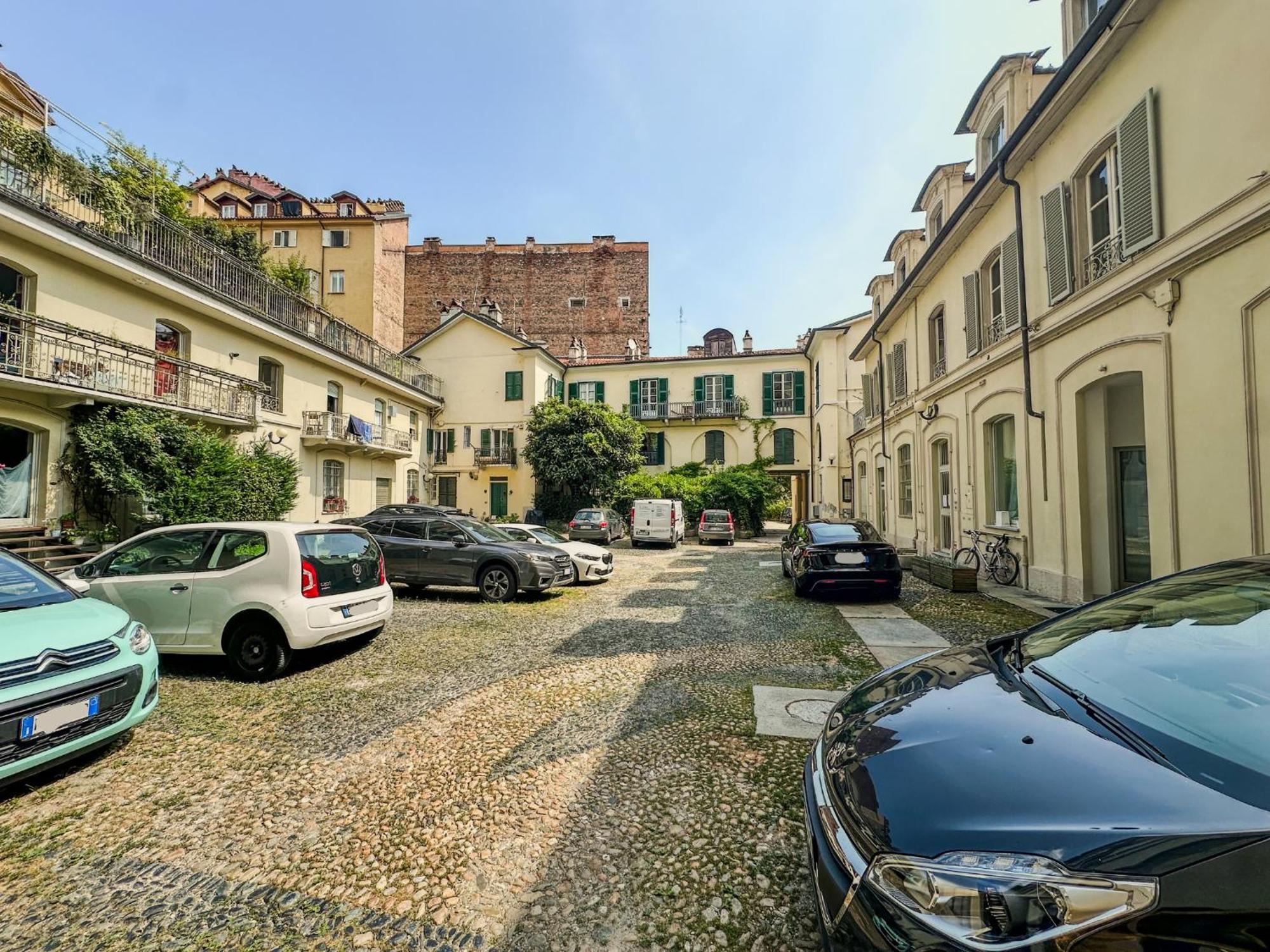 Loft Artistico Vicino A Mole Antonelliana E Fiume Po Turín Exterior foto